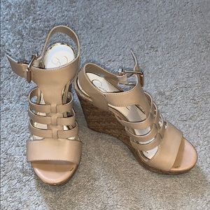 Cork wedges